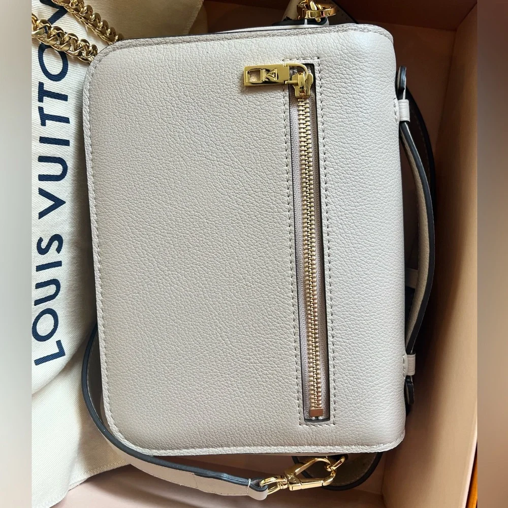Louis Vuitton absolutely beautiful